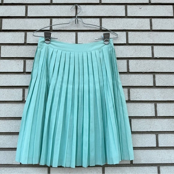 Talbots Mint Seafoam Green Knife Pleated Knee Length Skirt - Picture 1 of 8